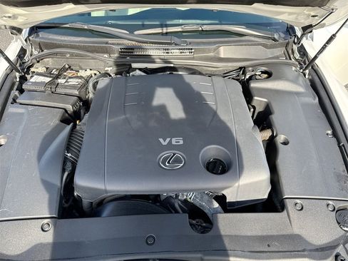 Used 2013 Lexus IS 250C image 23