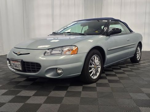 Used 2003 Chrysler Sebring Limited image 1