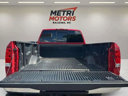 Used 2012 Nissan Titan SV w/ SV Value Truck Pkg image 37