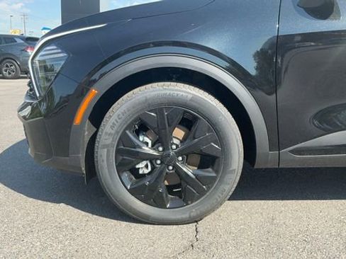 Used 2025 Kia Sportage X-Line image 12