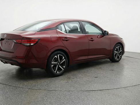 Used 2025 Nissan Sentra SV image 9