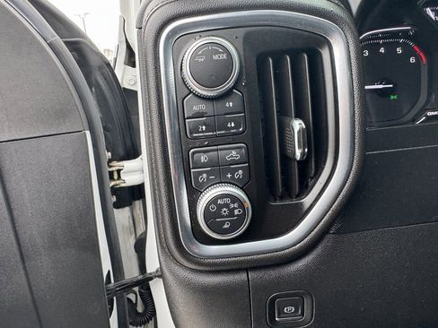 Used 2020 GMC Sierra 2500 SLE image 13