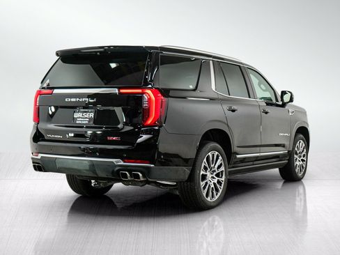 Used 2025 GMC Yukon Denali w/ Sun & Power Step Package AWD/4WD image 5