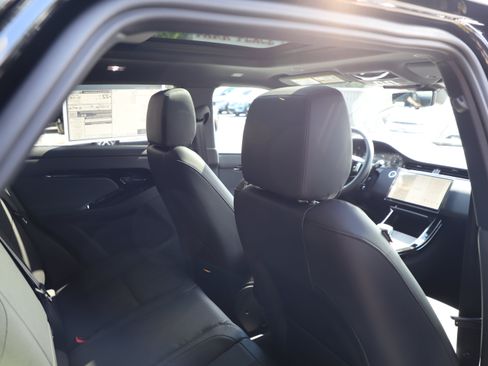 New 2026 Land Rover Range Rover Evoque S AWD/4WD image 11