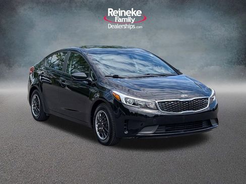 Used 2018 Kia Forte LX w/ LX Popular Package FWD image 3
