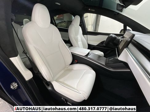 Used 2023 Tesla Model X Plaid image 32