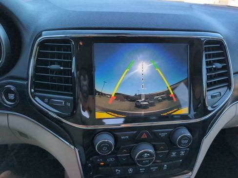 Used 2021 Jeep Grand Cherokee Limited w/ Trailer Tow Group IV AWD/4WD image 27
