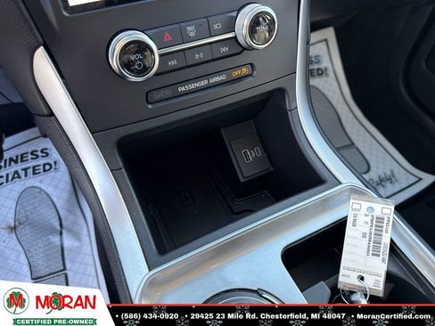 Used 2024 Ford Edge SEL w/ Convenience Package image 18