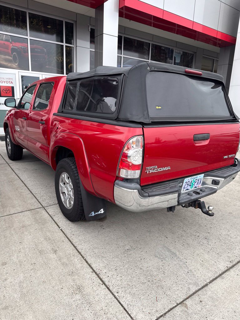 Used 2015 Toyota Tacoma 4x4 Double Cab w/ SR5 Package image 6