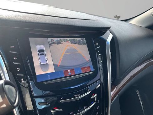 Used 2019 Cadillac Escalade Premium Luxury AWD/4WD image 21