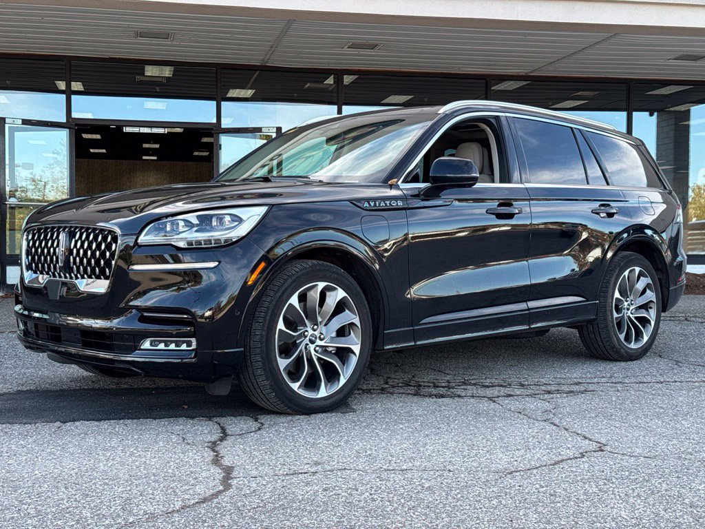 Used 2023 Lincoln Aviator Grand Touring w/ Equipment Group 301A AWD/4WD image 20