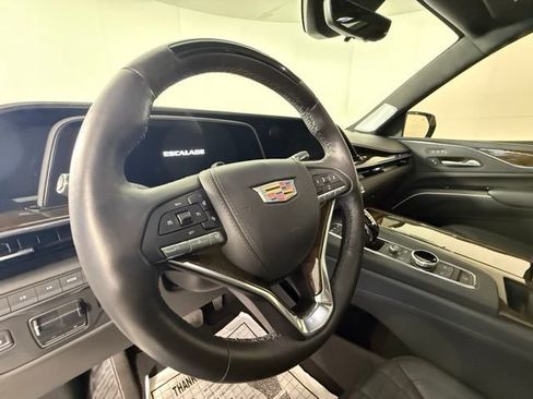 Certified 2024 Cadillac Escalade Sport Platinum w/ LPO, ONYX Package image 15
