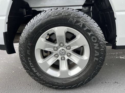 Used 2024 RAM 1500 Laramie image 7