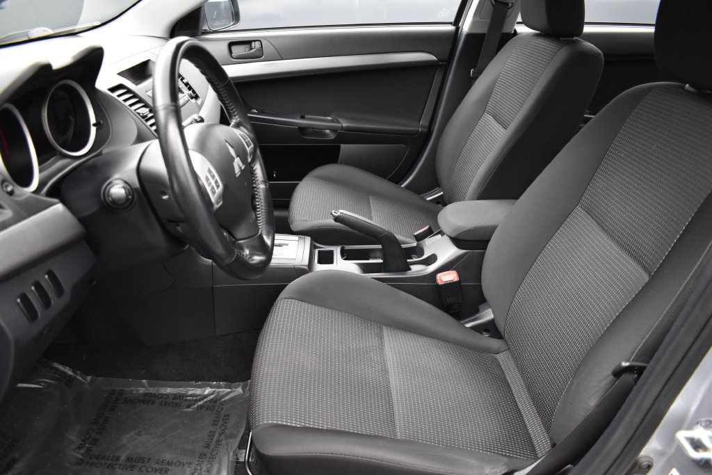 Used 2009 Mitsubishi Lancer ES FWD image 11