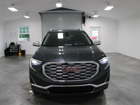 Used 2018 GMC Terrain Denali w/ Advanced Safety Package AWD/4WD image 3