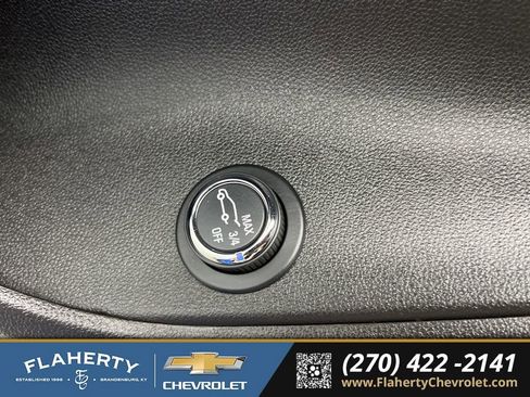 Used 2024 Chevrolet Blazer LT w/ Midnight/Sport Edition FWD image 22