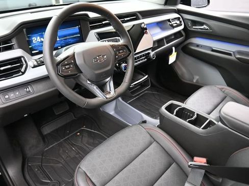 New 2027 Chevrolet Bolt RS w/ Technology Package FWD image 9