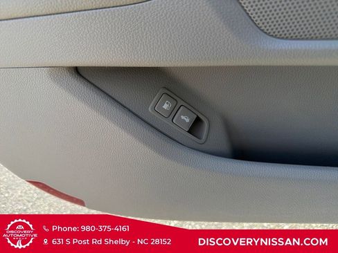 Used 2015 Kia Optima LX FWD image 11