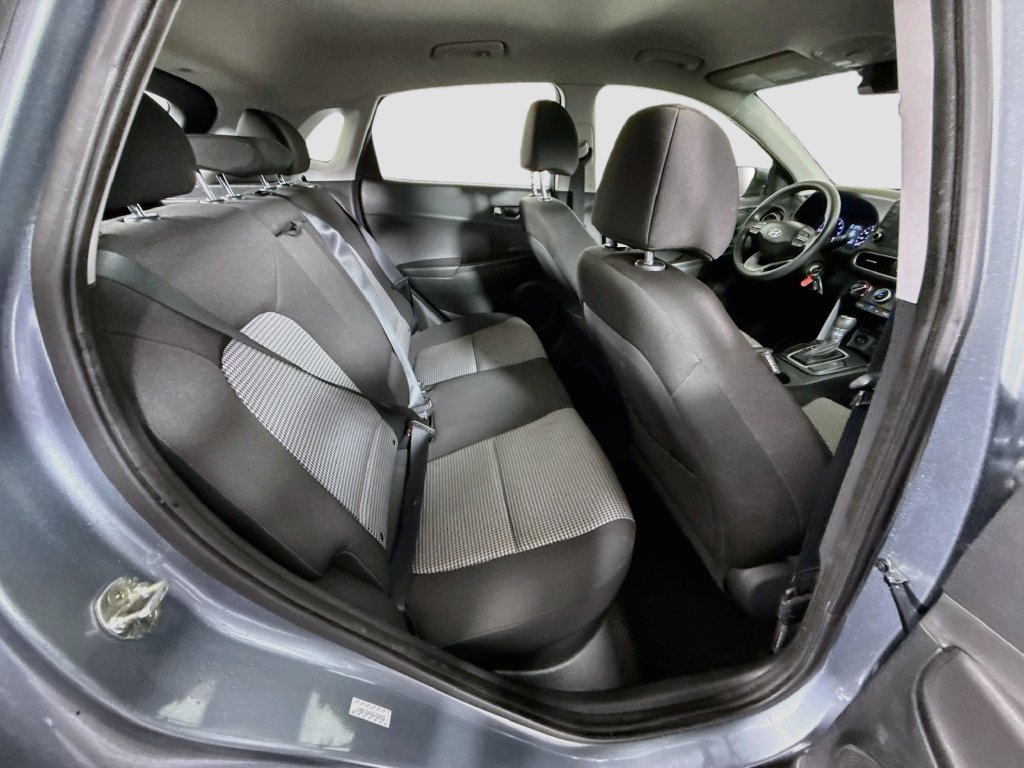 Used 2019 Hyundai Kona SE FWD image 25