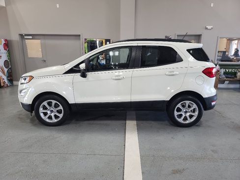 Used 2021 Ford EcoSport SE image 1