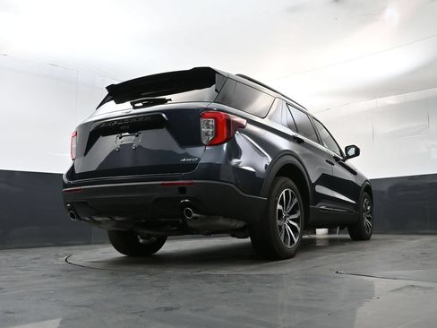 Used 2023 Ford Explorer ST-Line AWD/4WD image 23