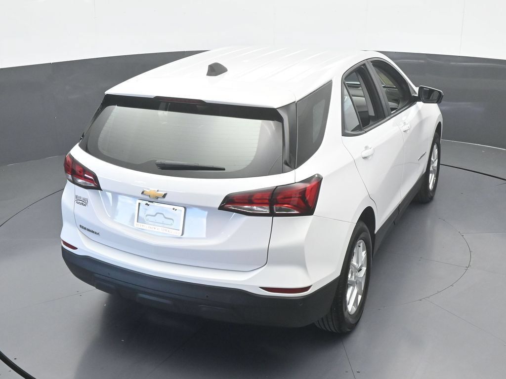 Used 2024 Chevrolet Equinox LS w/ Driver Confidence II Package FWD image 44