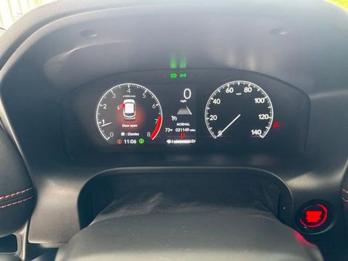 Used 2024 Honda HR-V Sport image 9