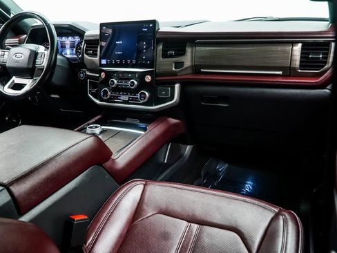 Used 2024 Ford Expedition Max Limited image 17