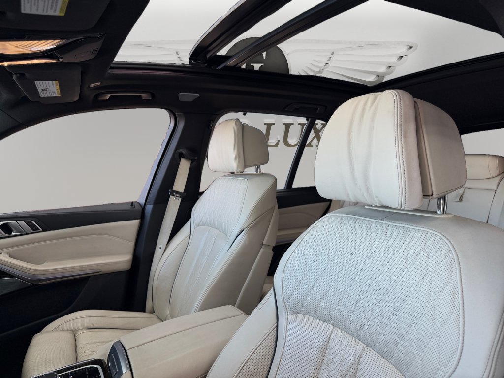 Used 2020 BMW X5 M50i w/ Executive Package AWD/4WD image 9