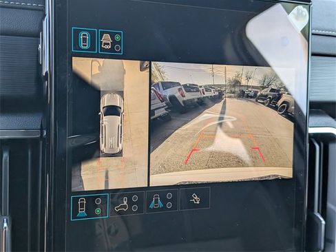 New 2026 GMC Acadia Elevation image 12