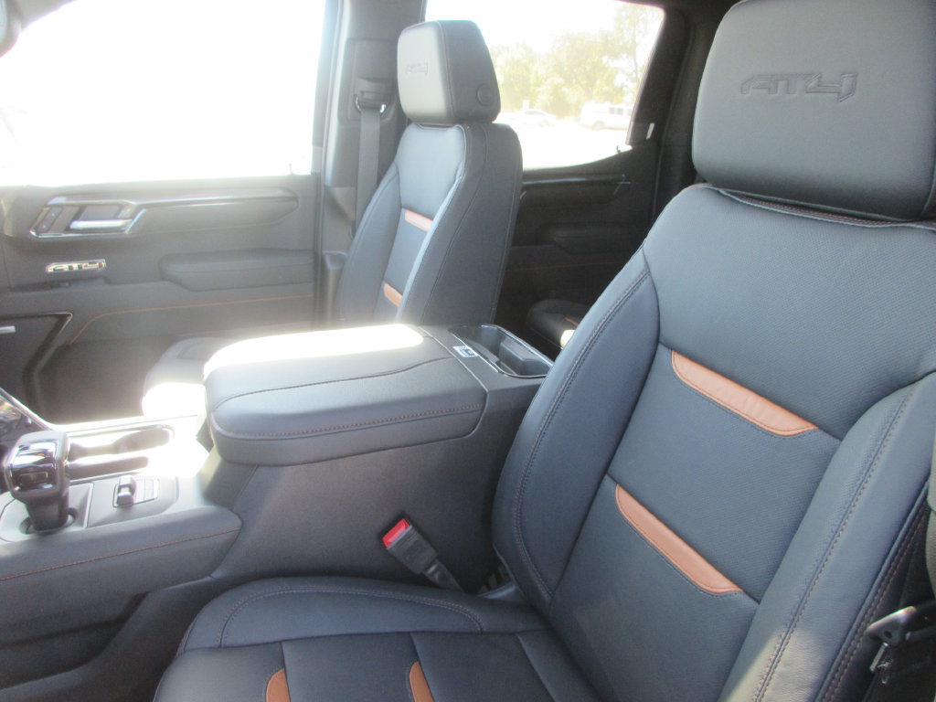 New 2026 GMC Sierra 1500 AT4 w/ AT4 Premium Package AWD/4WD image 12