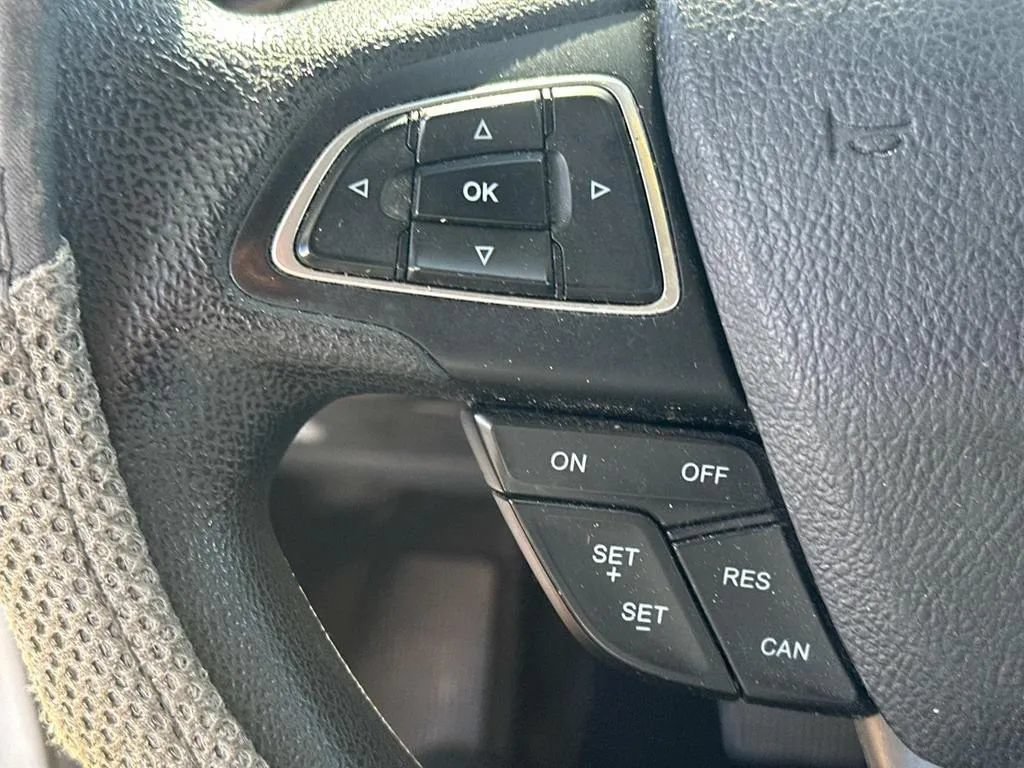 Used 2017 Ford Escape S FWD image 25