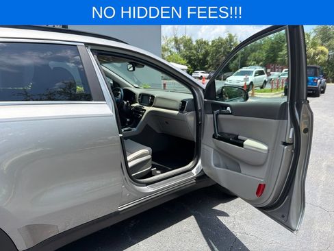 Used 2019 Kia Sportage EX w/ EX Premium Package FWD image 17