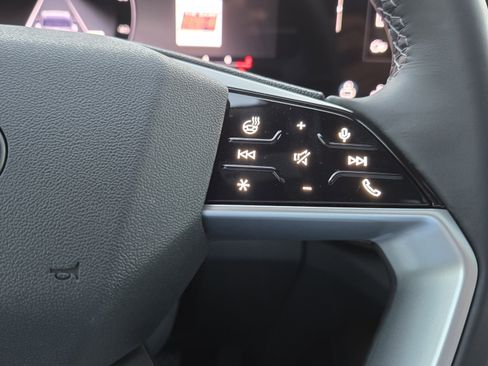 Certified 2025 Audi Q5 Premium AWD/4WD image 17
