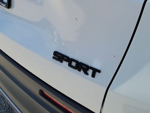 Used 2024 Honda HR-V Sport image 10