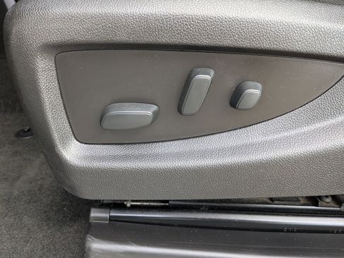 Used 2018 Chevrolet Silverado 2500 LTZ w/ Duramax Plus Package image 31