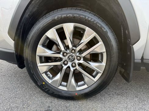 Used 2019 Toyota RAV4 XLE Premium w/ Cold Weather Package image 44