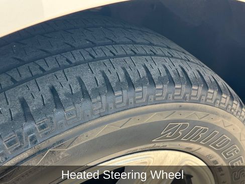 Used 2018 Ford Expedition XLT w/ Equipment Group 202A RWD image 25