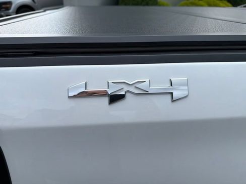 Used 2023 GMC Sierra 1500 Pro w/ Pro Value Package AWD/4WD image 12