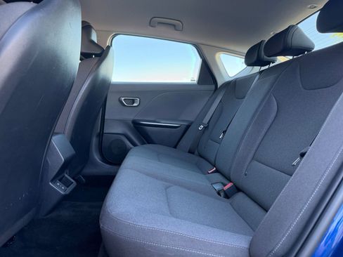 Used 2025 Kia K4 LXS image 24