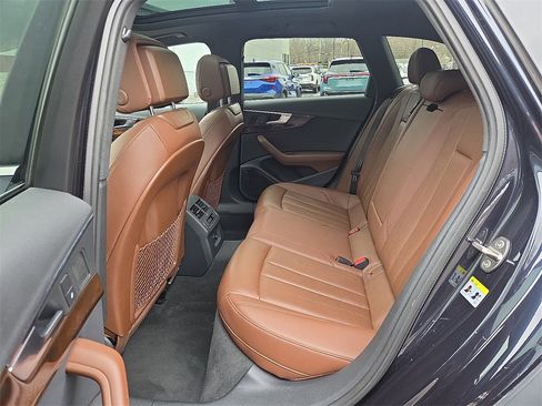 Used 2018 Audi A4 2.0T allroad Premium Plus w/ Premium Plus Package image 11