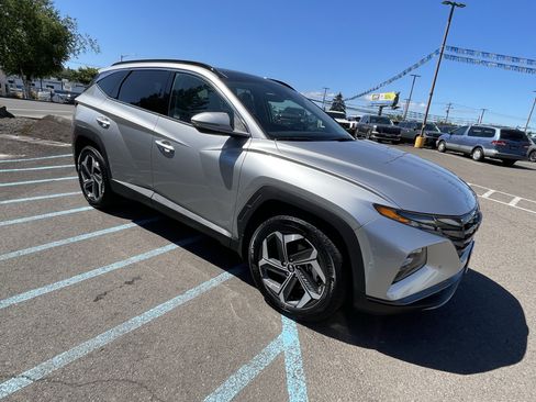 Certified 2024 Hyundai Tucson Limited AWD/4WD image 7