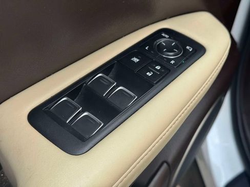 Used 2020 Lexus RX 350L Premium w/ Premium Package AWD/4WD image 22