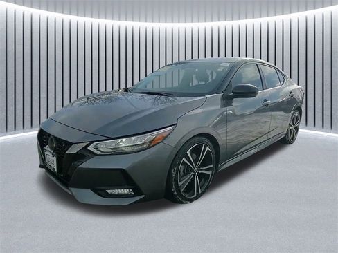 Used 2020 Nissan Sentra SR image 16