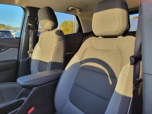 Used 2023 Chevrolet TrailBlazer LT w/ Convenience Package AWD/4WD image 11