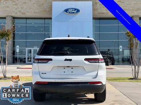 Used 2023 Jeep Grand Cherokee L Laredo AWD/4WD image 24