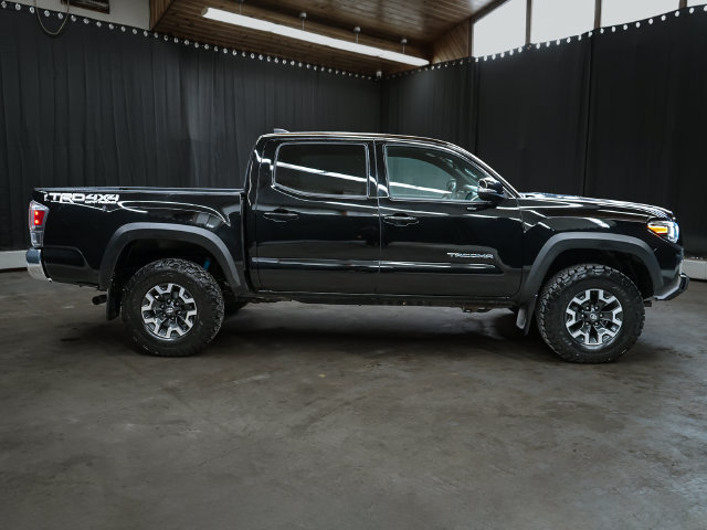 Used 2023 Toyota Tacoma TRD Off-Road AWD/4WD image 8