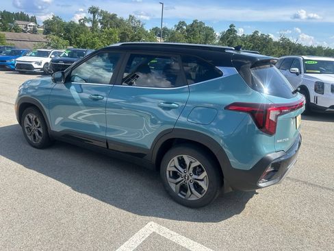 Certified 2024 Kia Seltos S AWD/4WD image 4