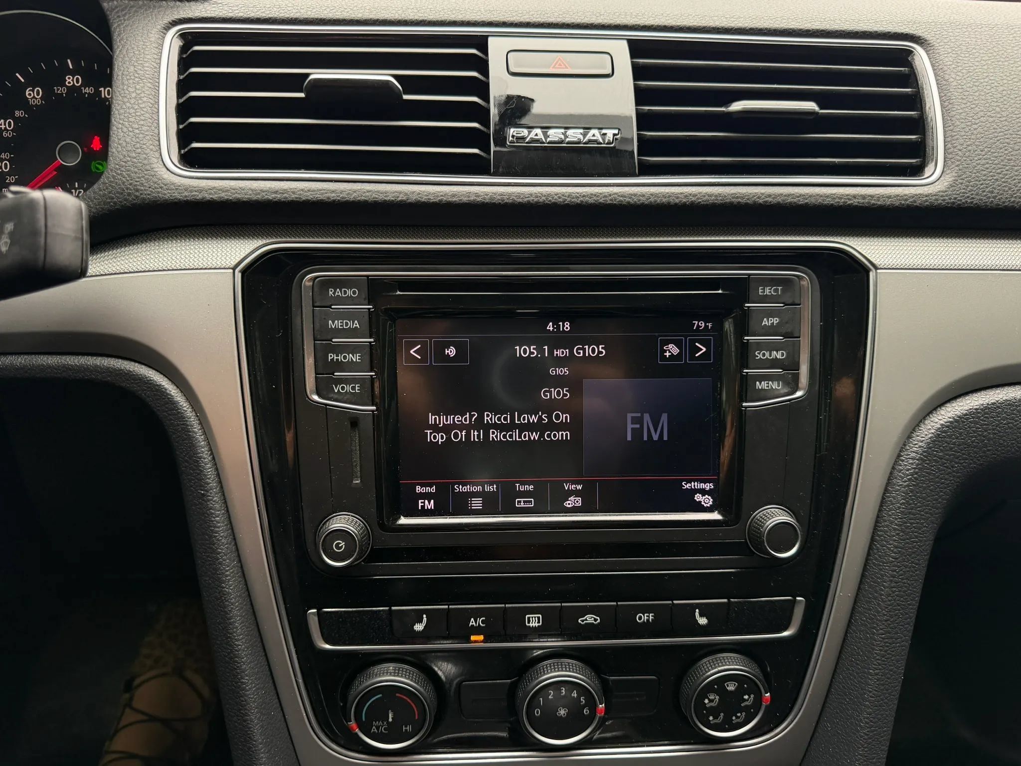 Used 2019 Volkswagen Passat 2.0T Wolfsburg FWD image 27