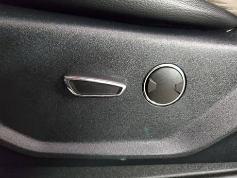 Used 2017 Ford F250 XLT w/ XLT Premium Package image 12